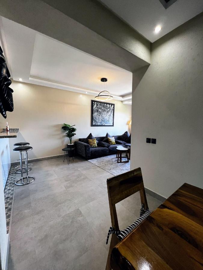 Moderne, Lumineux & Spacieux Avec Balcon -Central -Wifi-Smart Tv-Clim Marraquexe Exterior foto